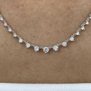 Collar de cadena de diamantes creado en laboratorio, oro blanco sólido de 14K, Diamante alargado de corte redondo, joyería hecha a mano para mujer - Product Image 3