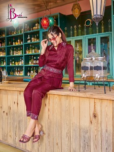 Estilo moderno, pesado y hermoso, la mayoría de las tendencias de satén con trabajo manual pesado, conjunto de cordón de pantalón Kurta, exportador mundial a la venta - Product Image 6