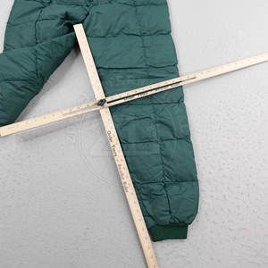 Pantalon de sport décontracté léger pour homme, style unique, fabrication professionnelle, design et logo personnalisables - Product Image 4