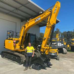 Excavadoras JCB 225 Usadas de 20 Toneladas con Aire Acondicionado, Motor Eaton, PLC, Engranaje Original, Caja de Cambios de Orugas, Bomba de Motor - Núcleo Incluido - Product Image 1