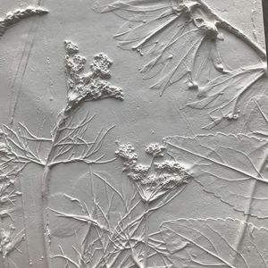 Moderne Bloemen Gesneden Wandpaneel Voor Buiten-En Binnengebruik Geluiddicht & Waterdicht <span class=keywords><strong>Wpc</strong></span> & Mdf Voor House Commerce Entertainment