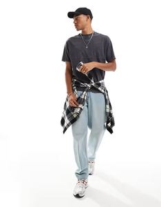 เสื้อยืดผู้ชายผ้าซักลายกรดย้อมผ้าฝ้ายลายกราฟิกทรงหลวมโอเวอร์ไซส์ทำจากผ้าฝ้าย100% - Product Image 3