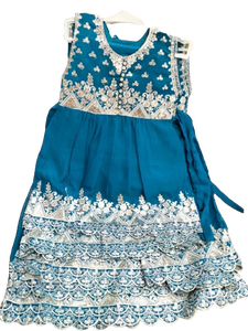 Robe fantaisie readymade pour enfants (filles) de haute qualité Robe en organza readymade de qualité d'exportation Robe pakistanaise respirante pour enfants - Product Image 2