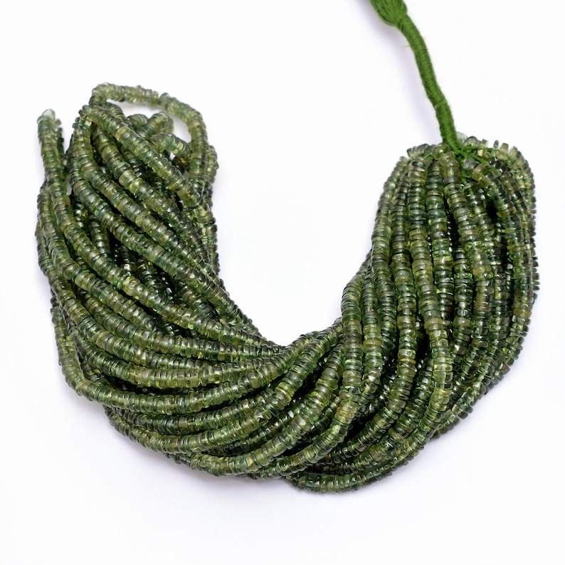 สีเขียว