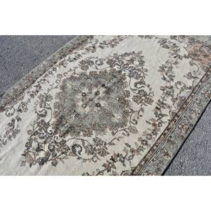 <b>Vintage</b> Beige Green Wool <b>Rug</b> 5.2 X 9ft Handmade Turkish Rectangle <b>Rugs</b> Patchwork Design for Living Room Bedside Latex Backed - Product Image 5