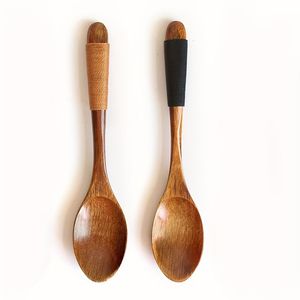 Vente en gros Ensemble de service à salade moderne Fourchette et cuillère de 11 pouces Ensemble de serveurs de mélange de fruits en bois d'acacia au meilleur prix abordable - Product Image 4
