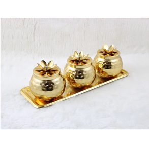 โถเทียนโลหะพร้อมฝาปิดสีทองแบบทุบสำหรับตกแต่งบ้านและงานแต่งงานเหยือกเทียนดีไซน์สูงสุด - Product Image 1
