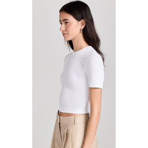 T-shirt haut court personnalisé pour femmes OEM 100% coton tissu côtelé coupe ajustée col rond tissu respirant étés Fitness Crop Top Tees - Product Image 2