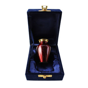 Meilleure vente urne de crémation adulte humain avec support urnes de crémation en laiton personnalisées cendres en métal urne de crémation coeur - Product Image 5