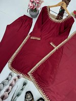 Salwar Kameez de Invierno para Fiesta, Color Granate, con Bordado Floral en la Espalda, 100% Algodón Puro, Diseño Especial para Adultos