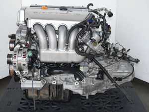 Moteur Acura TSX K24A3 2.4L 4 cylindres, transmission manuelle 6 vitesses, utilisé de 2004 à 2008 - Product Image 1