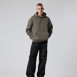 Sudaderas Extra Grandes Estilo Urbano, Sudadera Extra Grande Lisa Personalizada de Alta Calidad, Cómoda, Precio Razonable, Sudaderas Extra Grandes para Hombre - Product Image 1