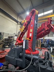 Noyau de grue hydraulique entièrement pliable de 3 tonnes inclus roulement d'engrenage de pompe de moteur de boîte de vitesse pour les machines de construction - Product Image 3