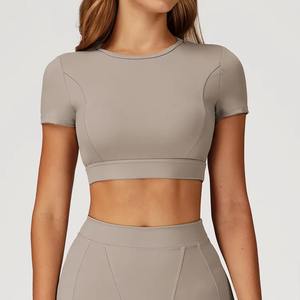 T-shirt de sport de yoga à manches courtes pour femmes en gros personnalisé, col rond, sensation de peau nue, haut de fitness pour la course à pied et l'entraînement - Product Image 2