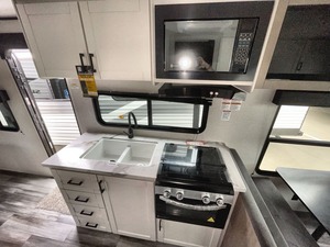 รถพ่วงรุ่นใหม่ปี 2026 J-a-y-c-o J-a-y Flight S-l-x 210QB พร้อมขายแล้ว - Product Image 5