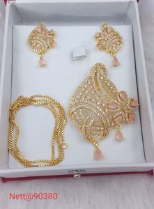 Conjunto clásico de collar y aretes AD para mujer, ideal para funciones de boda, ropa tradicional y trajes de fiesta - Product Image 2