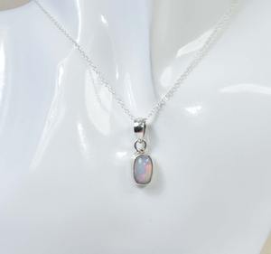 Bijoux pendentif classiques pour femmes, style bohème en argent, bijoux en argent sterling 925, pierre précieuse opale, pendentif fait à la main, cadeau pour femme - Product Image 1