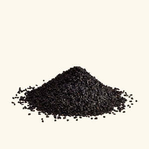 Aceite de Semillas Negras Vegano Orgánico (Aceite de Kalonji) Ingredientes Herbales Nutritivos, Hidratantes y Suavizantes - Product Image 1