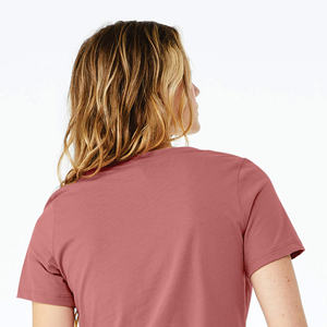 Linda camiseta de moda para mujer con tela transpirable y suave para una sensación cómoda relajada y trajes de verano - Product Image 5