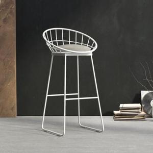 Tabouret de bar en bois et fer robuste avec finition patinée et structure solide, parfait pour une utilisation extérieure et intérieure - Product Image 6
