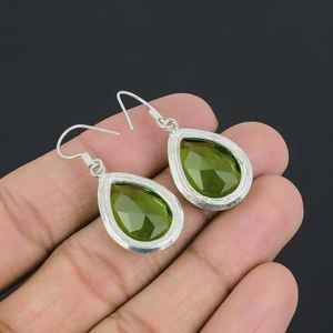 Pendientes de Plata de Ley con Peridoto en Forma de Pera Hechos a Mano, Joyería de Piedra Natal de Agosto para Mujer, Regalo al por Mayor - Product Image 2