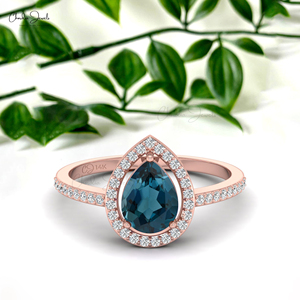 Fabricants asiatiques, bague halo en diamant certifiée IGI de 1 mm avec topaze bleue de Londres en forme de larme de 8 x 6 mm en or massif 14 carats, bijoux de mariage - Product Image 1