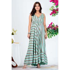 Vestido Maxi Verde con Cuello en V y Cintura Impero para Mujer, Transpirable y con Dobladillo Acampanado, para Uso Casual y de Fiesta - Product Image 3