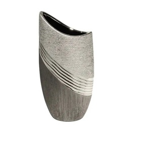 Shiny Polished copper Metal Flower <b>Vase</b> High Quality Luxury Flower <b>Vase</b> Restaurant Doorway Decoration Bottle <b>Vase</b> - Product Image 2