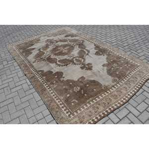 Vintage Turkish Rug, Oversize 6.8x10.5 ft (206x320 cm) Rug, <b>Brown</b> Plants & trees <b>Wool</b> Rug - Product Image 2