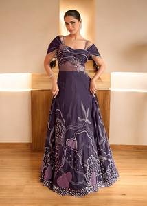 Traje de Sharara de seda banarsi de tela pesada moderna de diseñador étnico indio y pakistaní - Product Image 3