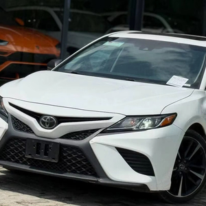 Toyota Camry 2018 Usado en Buenas y Excelentes Condiciones - Product Image 1