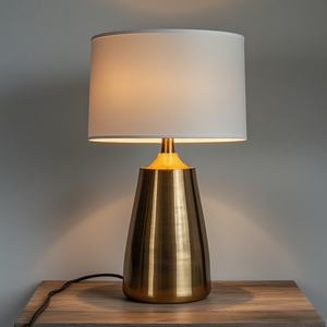 Lámpara de Mesa Contemporánea de Latón, Elegante Diseño Moderno de Tambor Blanco, Bombillas Halógenas Ecológicas que Protegen la Vista para Mesita de Noche - Product Image 5