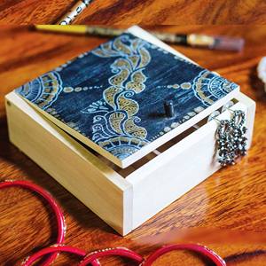 Painted <b>Wooden</b> Trinket Box Hot Selling Gifts & <b>Crafts</b> <b>Wooden</b> Boxes Wall Signs Made In India - Product Image 1