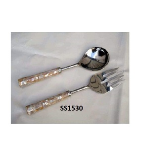 Vente chaude meilleure qualité ensemble de serveurs à salade en métal bleu clair pour la cuisine à domicile outils de cuisine haut de gamme avec poignée confortable - Product Image 3