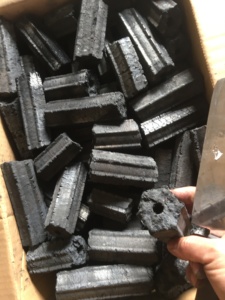 Vietnam sciure de bois BBQ charbon de bois de haute qualité longue durée de combustion sciure de bois bâtons Barbecue charbon de bois - Product Image 4