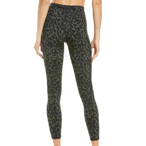 Mallas de entrenamiento de yoga para mujer Cómodas mallas de yoga 2025 ligeras de alta calidad Superventas - Product Image 2