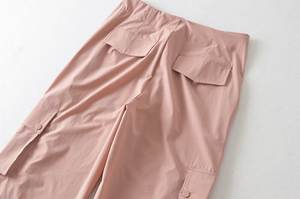 Pantalones cargo fáciles de lavar para mujer en el mejor diseño con logotipo personalizado Precio barato Material de alta calidad Pantalones cargo para mujer con bolsillos - Product Image 6