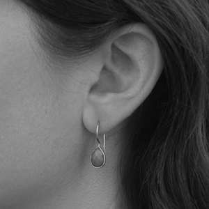 Pendientes de Plata de Ley 925 con Lapislázuli Natural en Forma de Pera Facetada, Joyería con Piedras Preciosas, Regalo para Mujer - Product Image 2