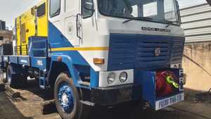 Perceuse diesel rotative PDTHR 450 montée sur camion robuste perceuse de puits d'eau de 450 mètres à vendre - Product Image 5