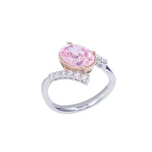 แหวนเพชรชมพูทรงวิคตอเรียโอวัลคัท - Product Image 3