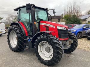 Tractor Massey Ferguson en Oferta, 100Hp 200Hp, Maquinaria Agrícola, Tractores con Motor de 4 Ruedas Motrices - Product Image 1