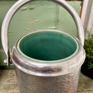 ถังน้ำแข็งเงินสลักลายดอกไม้ พร้อมฝาปิด สำหรับงานเทศกาล งานเลี้ยงสังสรรค์ที่บ้าน ของขวัญสุดหรู ที่แช่เครื่องดื่มอย่างมีสไตล์ - Product Image 2