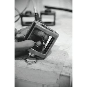 Amoladora de punta de lápiz industrial con pinza neumática de 1/8 de pulgada - Product Image 1