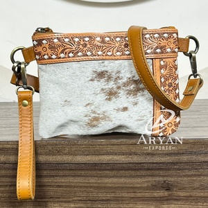 Bolsos de Mano Mini de Cuero Genuino con Herramientas de Alta Calidad, Venta al por Mayor de Fábrica 2025, Bolso de Mano con Cremallera y Correa para la Muñeca para Mujer - Product Image 1