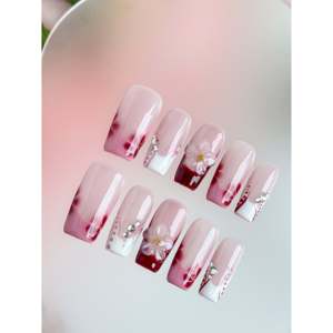 Blush Bloom Press-On Nail Art Aggiungi un rosa splendente al tuo stile di unghie - Product Image 2