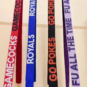 Correa Personalizada Hecha a Mano con Cuentas de Colores para Bolsos - Tamaño y Color Personalizables - Product Image 1