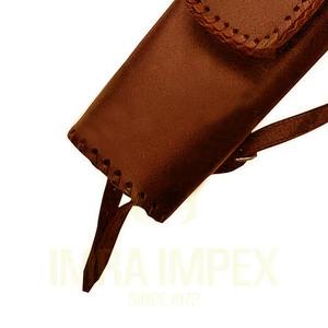 Ensemble de flèches de chasse de haute qualité, nouvelle conception, pointe en acier, plume en plastique, manche en cuir PU, carquois, 5 pièces, accessoires haut de gamme - Product Image 3