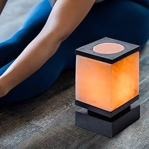 Lámpara de caja cuadrada de sal rosa del Himalaya tallada a mano con diseño floral y Animal | Luz eléctrica con base de madera para decoración del hogar - Product Image 5