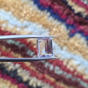 Pierre précieuse en tourmaline naturelle de 3,75 carats, taille coussin, bleue, pierre en vrac pour bijoux avec effets optiques légers, vente en gros - Product Image 5