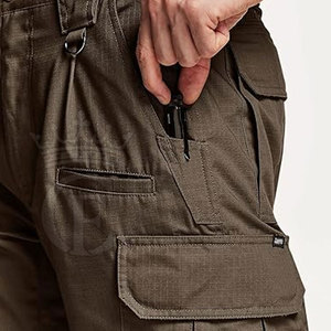 Pantalones Cargo de hombre informales ligeros e impermeables 100% algodón ecológico transpirable secado rápido fabricante de Pakistán al por mayor - Product Image 5